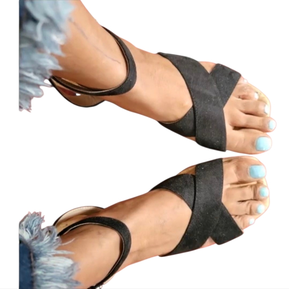 Steve Madden Black Crisscross Sandals